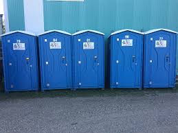 Best Standard Portable Toilet Rental  in Whitestown, IN